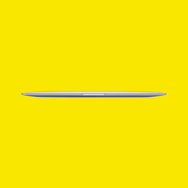 Apple MacBook Air 13" (Early-2015) Silver*
